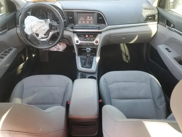 5NPD84LF7HH080803 2017 HYUNDAI ELANTRA - Image 8