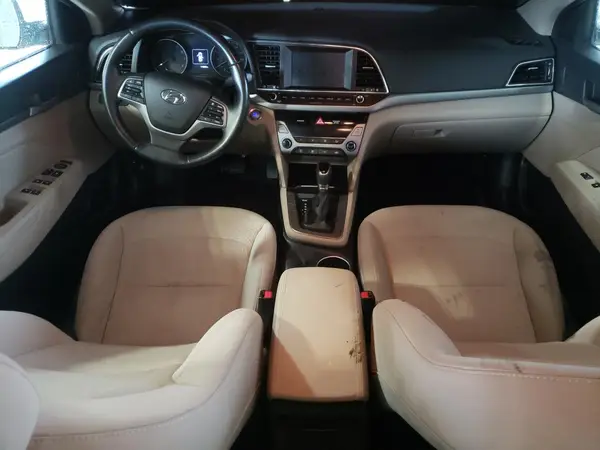 5NPD84LF7HH081319 2017 HYUNDAI ELANTRA - Image 8