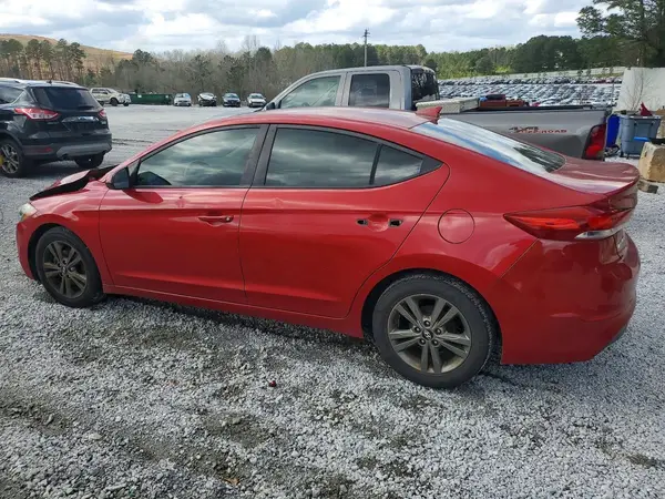 5NPD84LF7HH084494 2017 HYUNDAI ELANTRA - Image 2