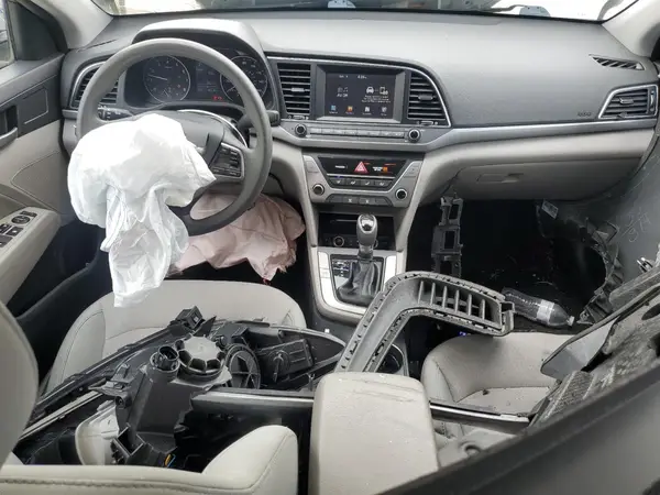 5NPD84LF7HH087301 2017 HYUNDAI ELANTRA - Image 8