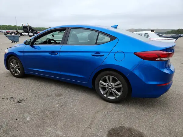 5NPD84LF7HH088450 2017 HYUNDAI ELANTRA - Image 2