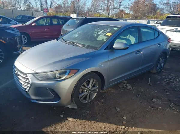 5NPD84LF7HH090974 2017 HYUNDAI ELANTRA - Image 2