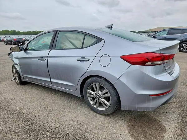 5NPD84LF7HH093051 2017 HYUNDAI ELANTRA - Image 2