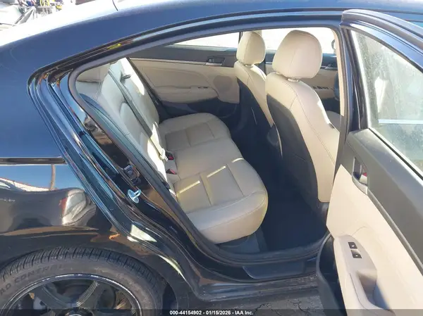 5NPD84LF7HH098234 2017 HYUNDAI ELANTRA - Image 8