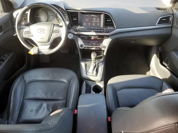5NPD84LF7HH106770 2017 HYUNDAI ELANTRA - Image 8