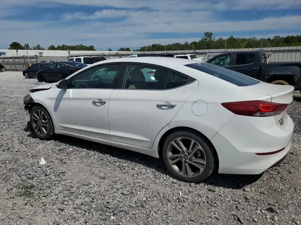5NPD84LF7HH108082 2017 HYUNDAI ELANTRA - Image 2