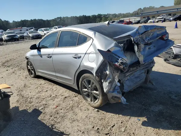 5NPD84LF7HH108647 2017 HYUNDAI ELANTRA - Image 2