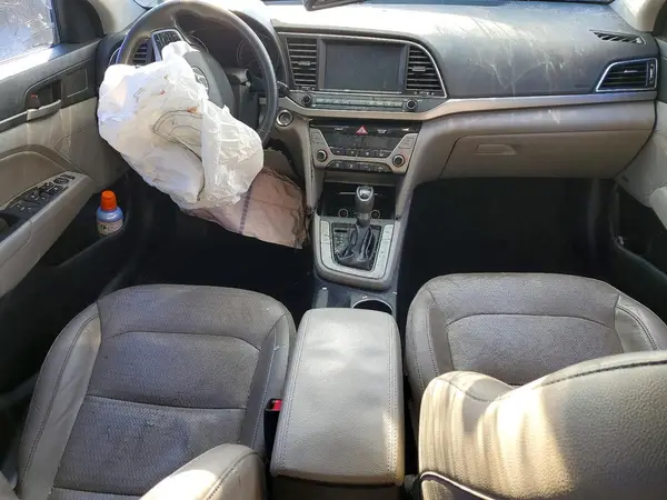 5NPD84LF7HH113590 2017 HYUNDAI ELANTRA - Image 8