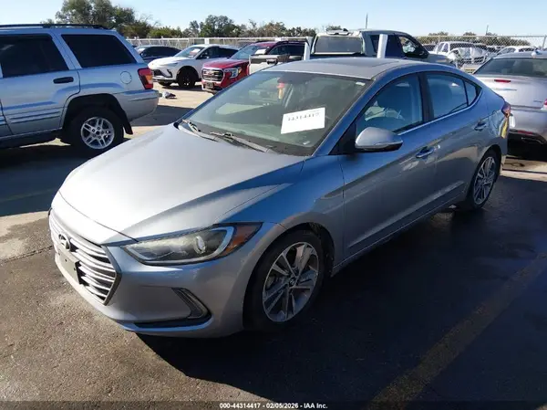 5NPD84LF7HH114500 2017 HYUNDAI ELANTRA - Image 2