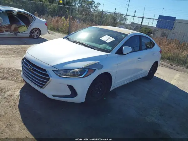 5NPD84LF7HH116313 2017 HYUNDAI ELANTRA - Image 2
