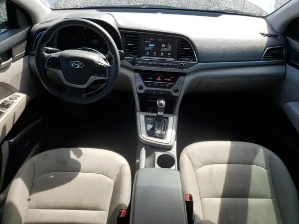 5NPD84LF7HH116926 2017 HYUNDAI ELANTRA - Image 8
