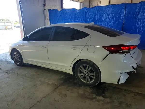 5NPD84LF7HH120085 2017 HYUNDAI ELANTRA - Image 2