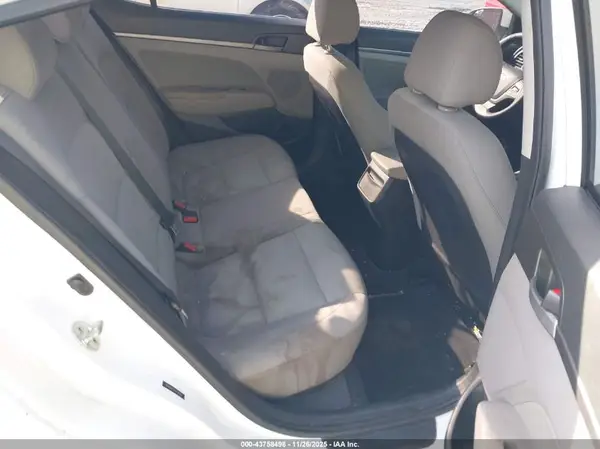 5NPD84LF7HH120281 2017 HYUNDAI ELANTRA - Image 8
