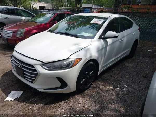 5NPD84LF7HH121947 2017 HYUNDAI ELANTRA - Image 2