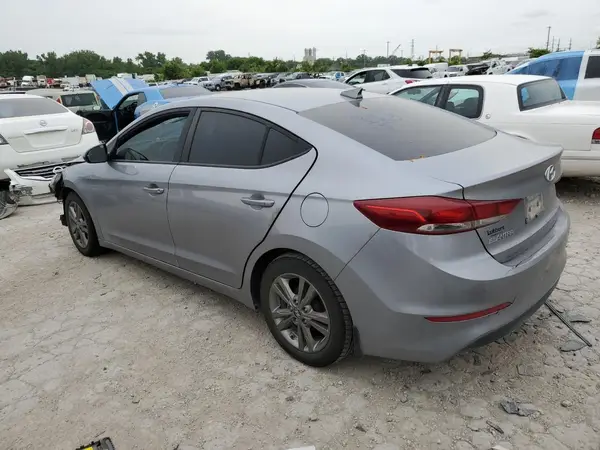 5NPD84LF7HH122922 2017 HYUNDAI ELANTRA - Image 2