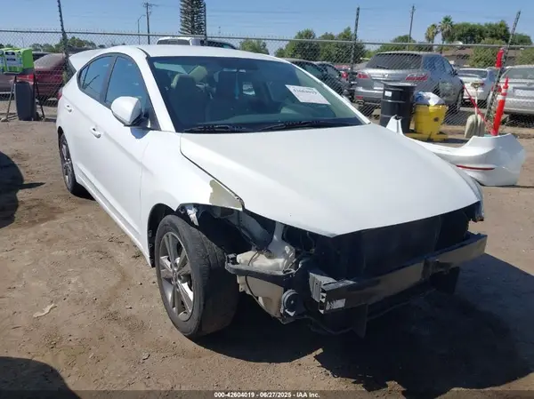 5NPD84LF7HH124881 2017 HYUNDAI ELANTRA - Image 1