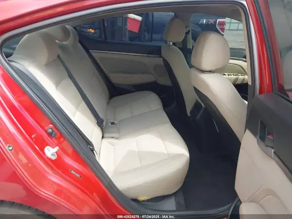 5NPD84LF7HH128719 2017 HYUNDAI ELANTRA - Image 8