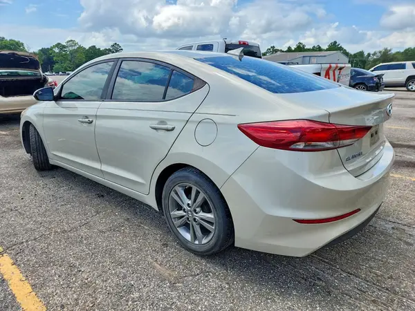 5NPD84LF7HH129014 2017 HYUNDAI ELANTRA - Image 2