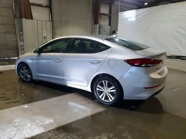 5NPD84LF7HH129403 2017 HYUNDAI ELANTRA - Image 2