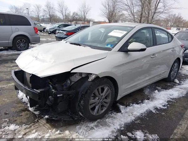 5NPD84LF7HH130793 2017 HYUNDAI ELANTRA - Image 2
