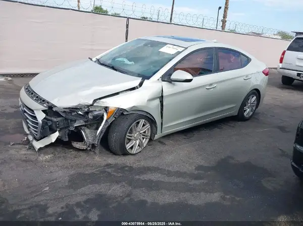 5NPD84LF7HH136416 2017 HYUNDAI ELANTRA - Image 2
