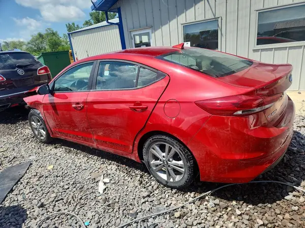 5NPD84LF7HH137484 2017 HYUNDAI ELANTRA - Image 2