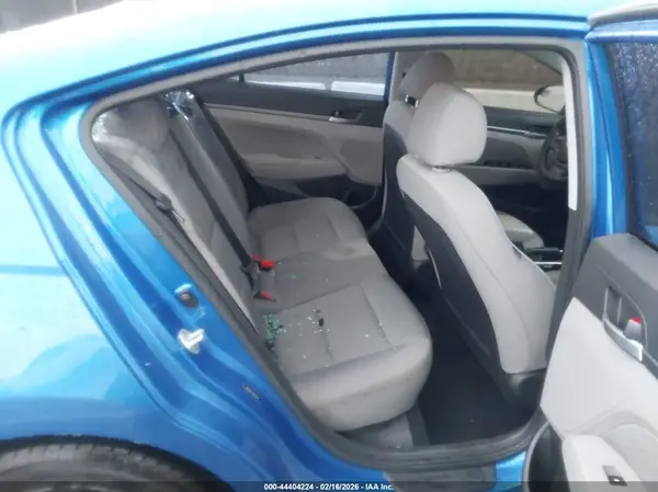 5NPD84LF7HH138747 2017 HYUNDAI ELANTRA - Image 8