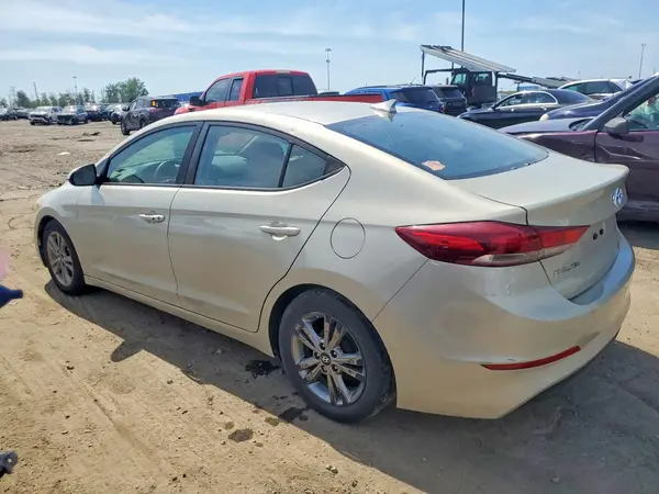 5NPD84LF7HH143639 2017 HYUNDAI ELANTRA - Image 2