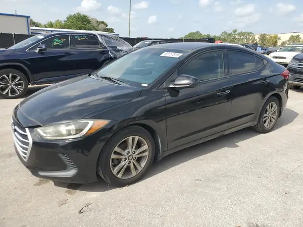 5NPD84LF7HH144130 2017 HYUNDAI ELANTRA - Image 1