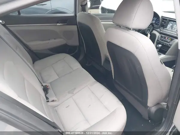 5NPD84LF7HH147674 2017 HYUNDAI ELANTRA - Image 8