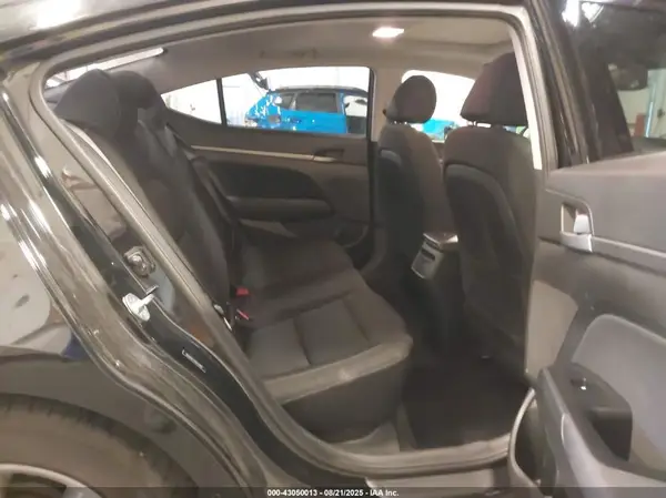 5NPD84LF7HH151689 2017 HYUNDAI ELANTRA - Image 8
