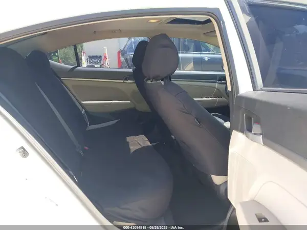 5NPD84LF7HH158514 2017 HYUNDAI ELANTRA - Image 8