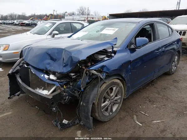 5NPD84LF7HH158593 2017 HYUNDAI ELANTRA - Image 2