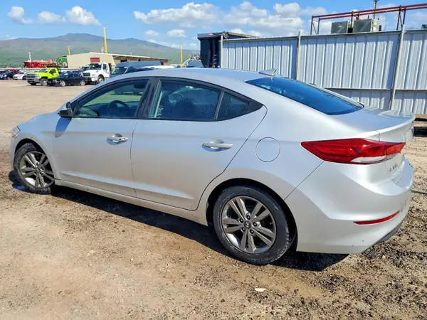 5NPD84LF7HH159100 2017 HYUNDAI ELANTRA - Image 2