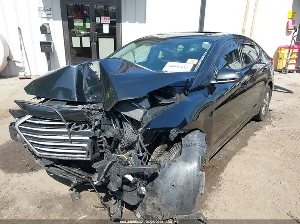 5NPD84LF7HH159971 2017 HYUNDAI ELANTRA - Image 2