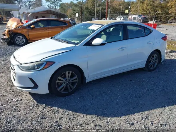 5NPD84LF7HH161512 2017 HYUNDAI ELANTRA - Image 2