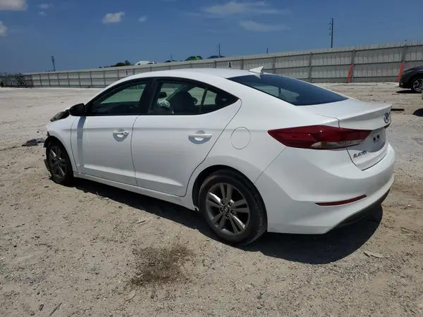 5NPD84LF7HH163633 2017 HYUNDAI ELANTRA - Image 2