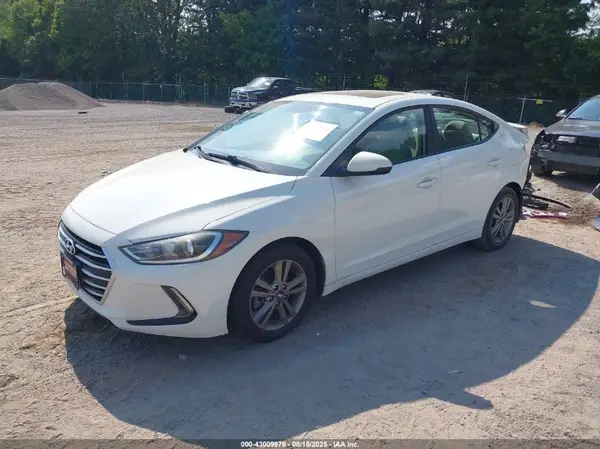 5NPD84LF7HH164491 2017 HYUNDAI ELANTRA - Image 2