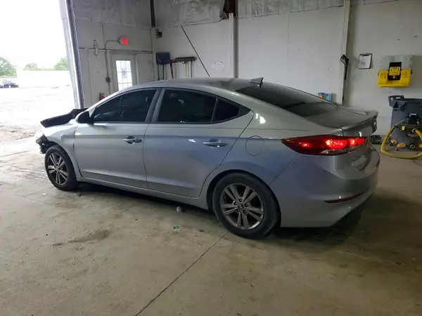 5NPD84LF7HH165222 2017 HYUNDAI ELANTRA - Image 2