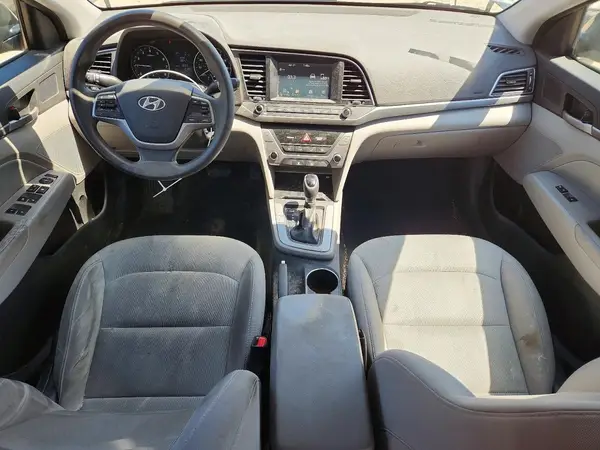 5NPD84LF7HH166015 2017 HYUNDAI ELANTRA - Image 8