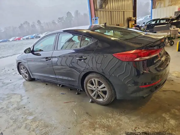 5NPD84LF7HH170064 2017 HYUNDAI ELANTRA - Image 2