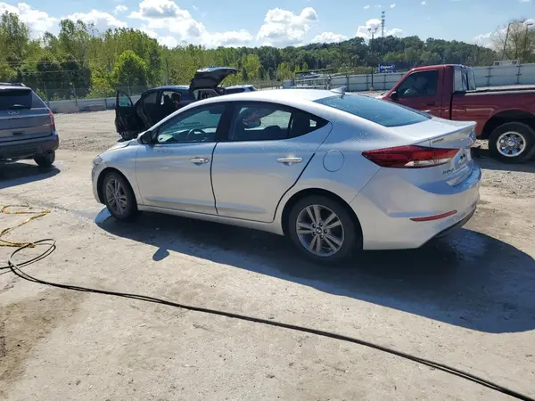 5NPD84LF7HH170081 2017 HYUNDAI ELANTRA - Image 2