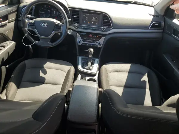 5NPD84LF7HH170081 2017 HYUNDAI ELANTRA - Image 8