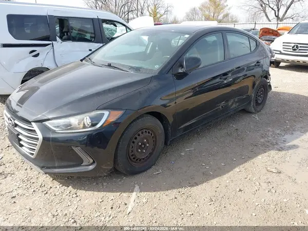 5NPD84LF7HH170193 2017 HYUNDAI ELANTRA - Image 2