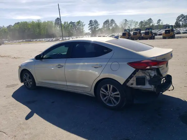 5NPD84LF7HH172607 2017 HYUNDAI ELANTRA - Image 2