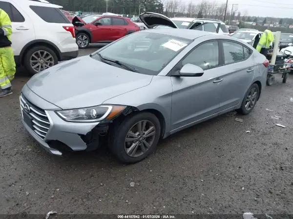 5NPD84LF7HH175667 2017 HYUNDAI ELANTRA - Image 2