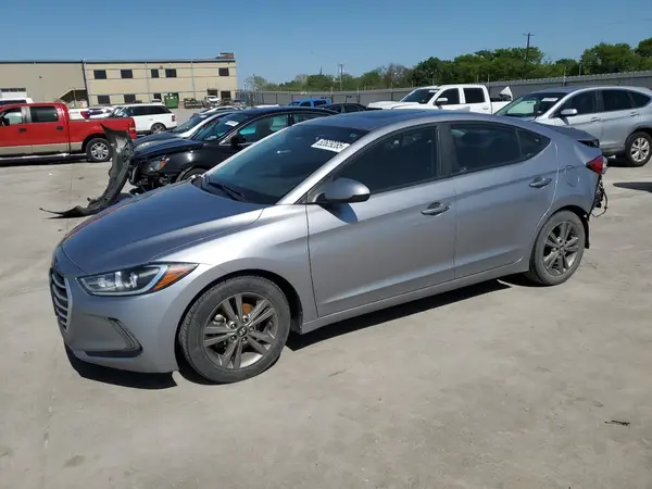 5NPD84LF7HH176320 2017 HYUNDAI ELANTRA - Image 1