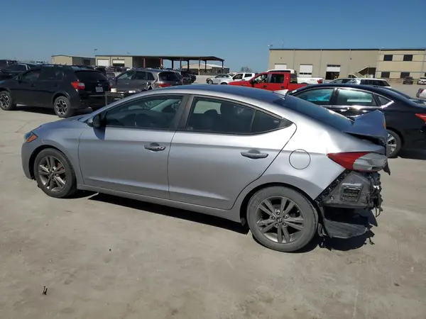 5NPD84LF7HH176320 2017 HYUNDAI ELANTRA - Image 2
