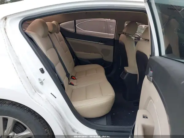 5NPD84LF7HH176656 2017 HYUNDAI ELANTRA - Image 8