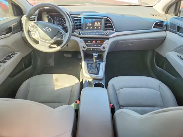 5NPD84LF7HH176897 2017 HYUNDAI ELANTRA - Image 8